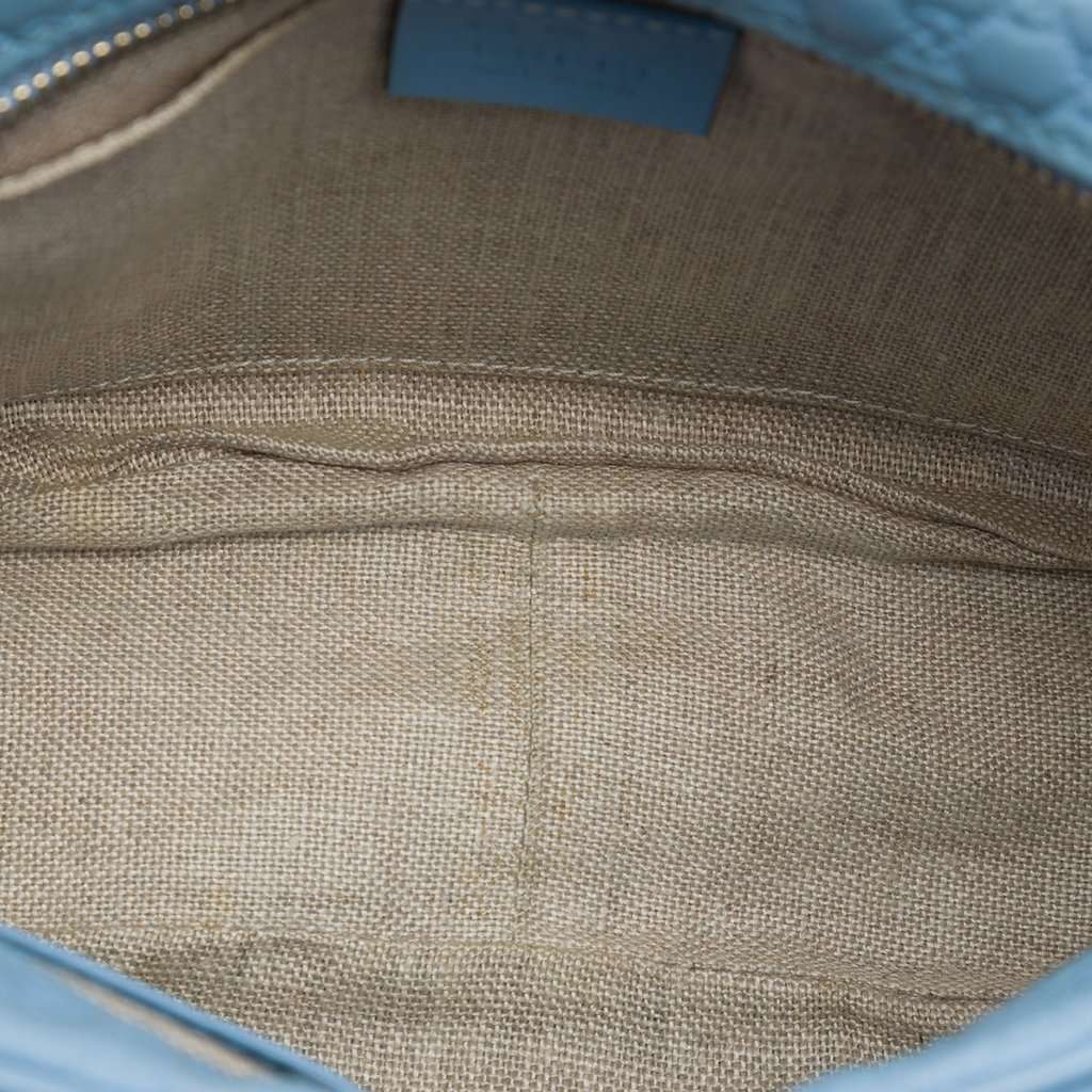 Gucci Microguccissima Bree Crossbody Blue Leather Very good - Model View