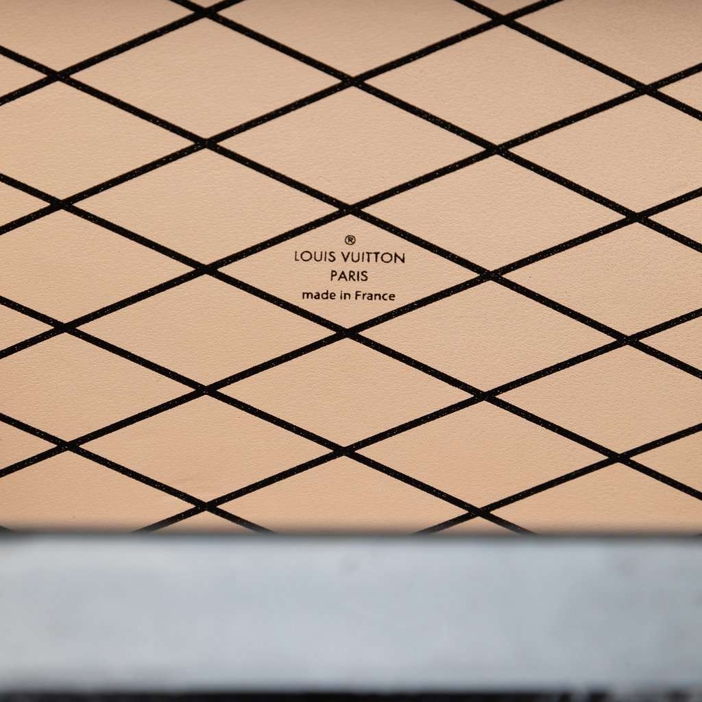 Louis Vuitton Monogram Vernis Stickers Petite Malle Beige Leather Very good condition - Box View
