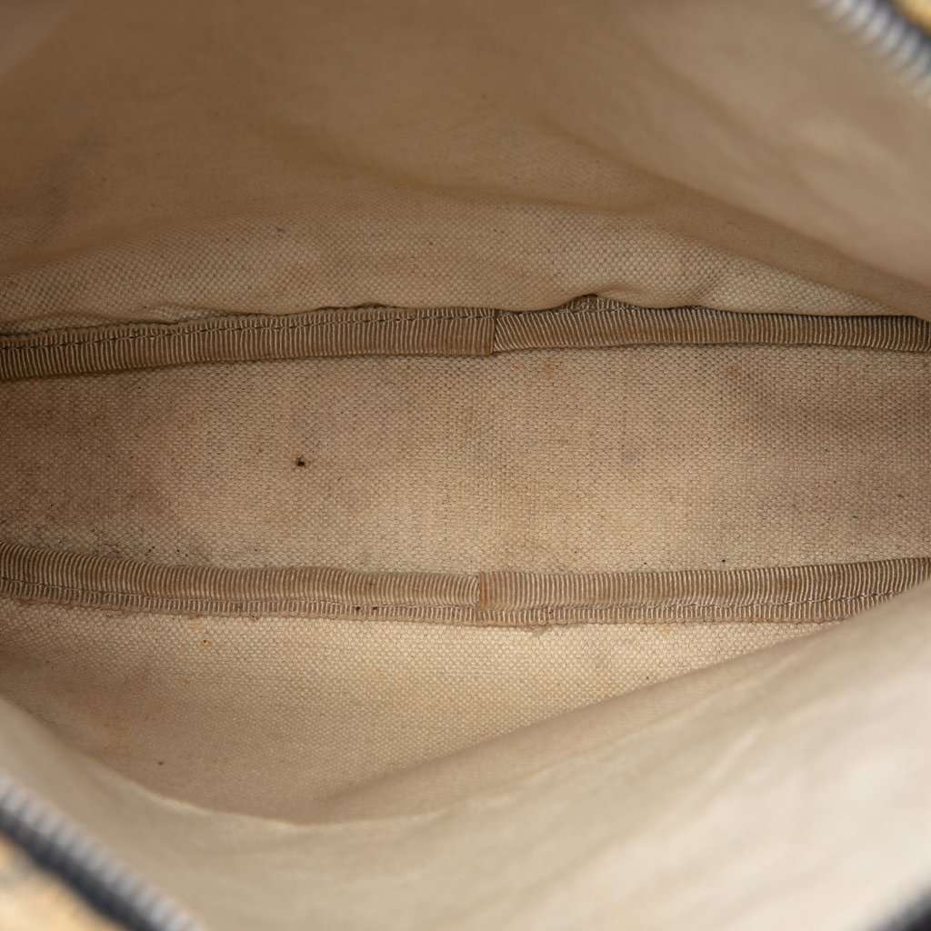 Gucci GG Supreme Crossbody Beige Very good condition - Model View