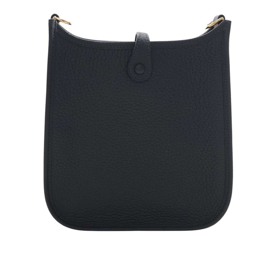 Hermès Clemence Evelyne 16 Amazone Green Leather Never worn - Model View
