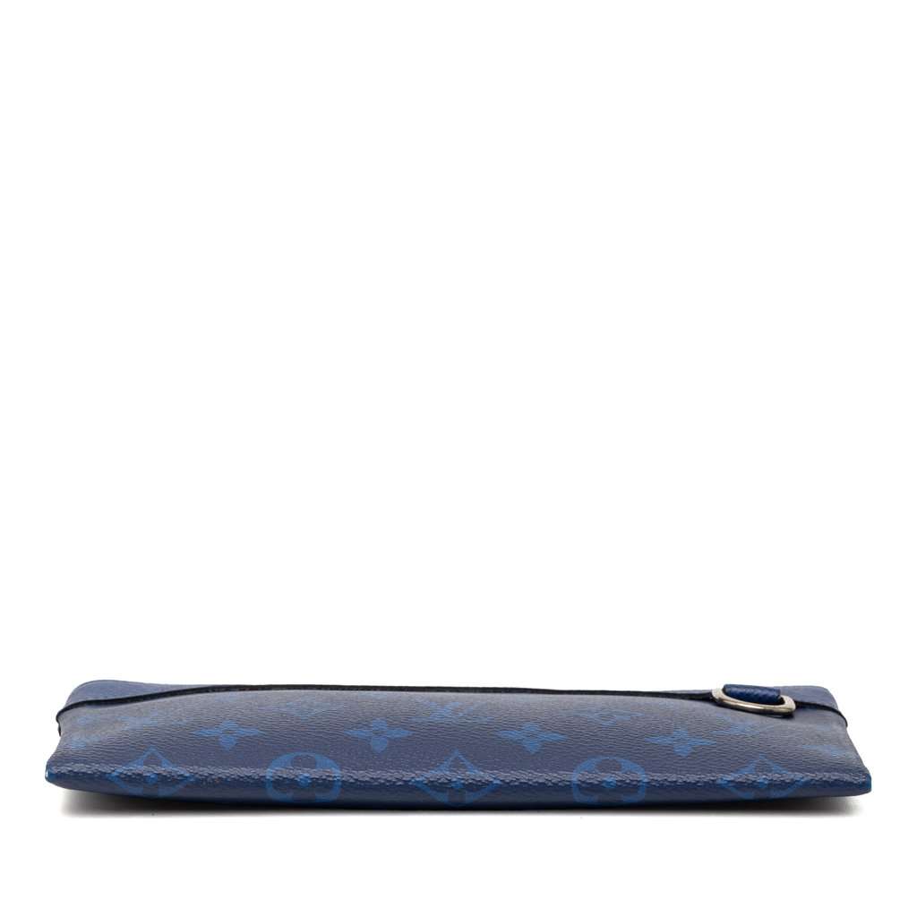 Louis Vuitton Monogram Taigarama Pochette Discovery PM Blue Very good condition - Inside View