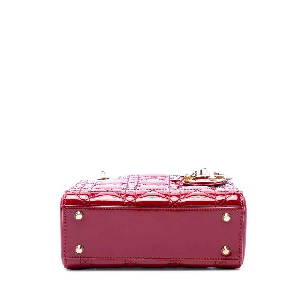 Dior Mini Patent Cannage Lady Dior Red Leather Very good condition - Inside View