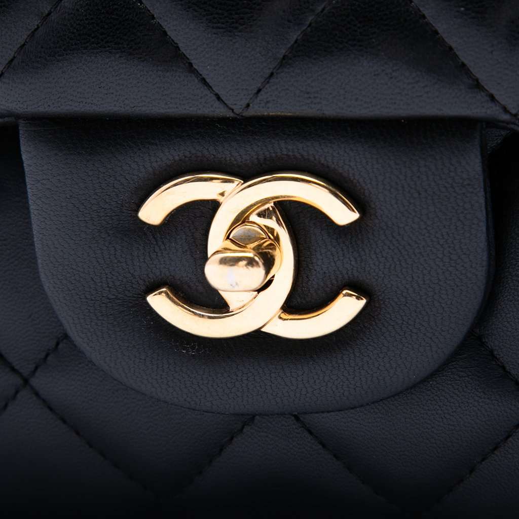 Chanel Jumbo Classic Lambskin Double Flap Black Leather Very good condition - Box View