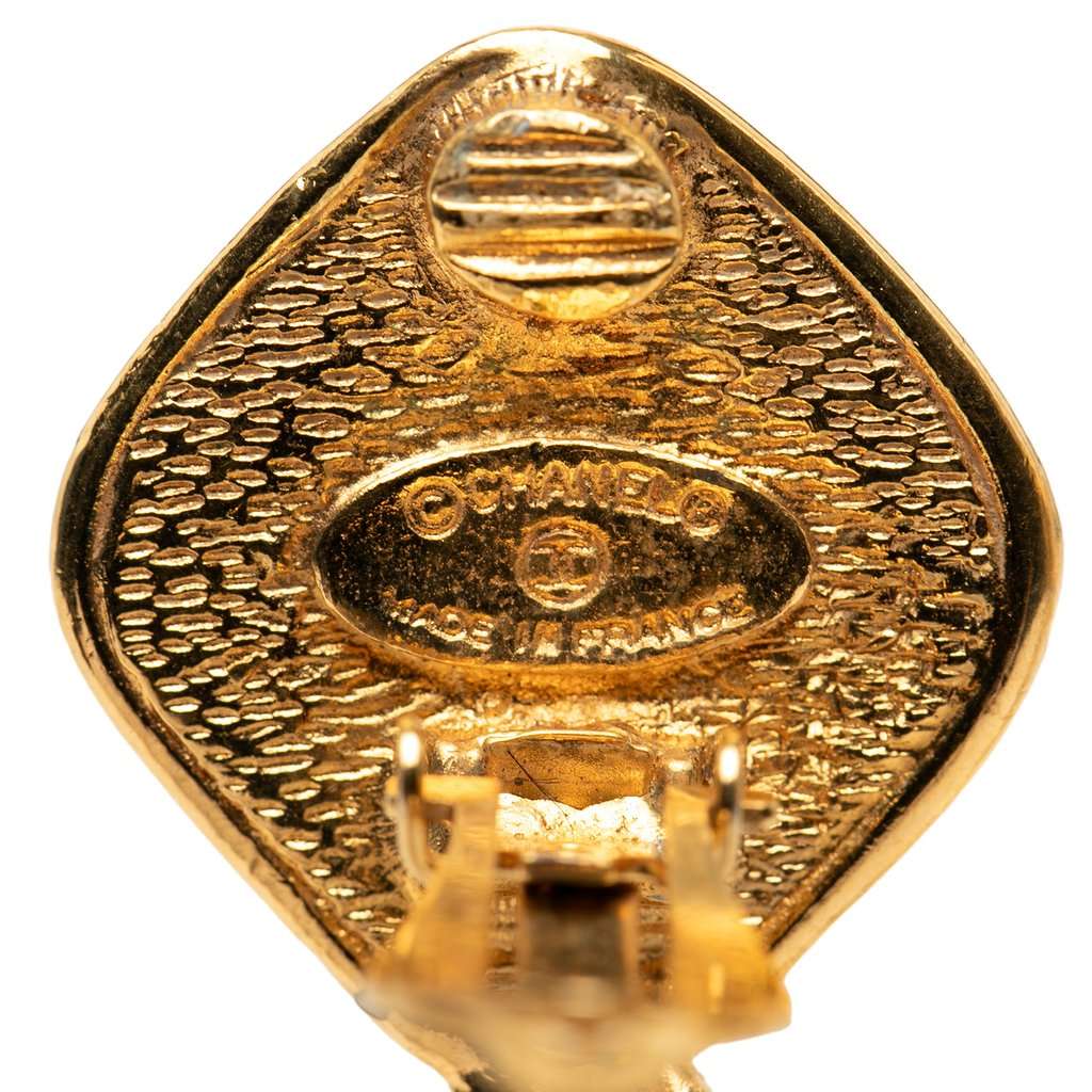 Chanel CC Gold Plated Quilted Rhombus Clip On Earrings Gold Metal Very good condition - Inside View