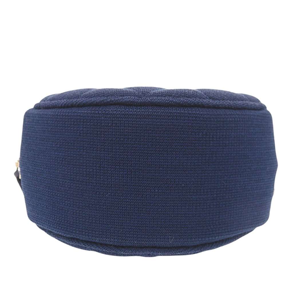 Chanel CC Quilted Jersey Round Clutch with Chain Blue Very good - Model View
