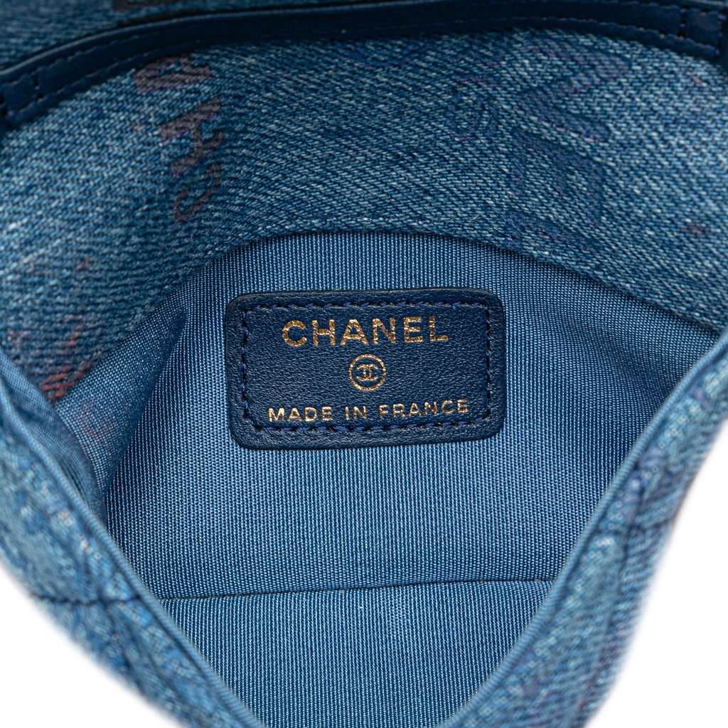 Chanel Mini Denim Mood Clutch with Chain Blue Very good - Box View