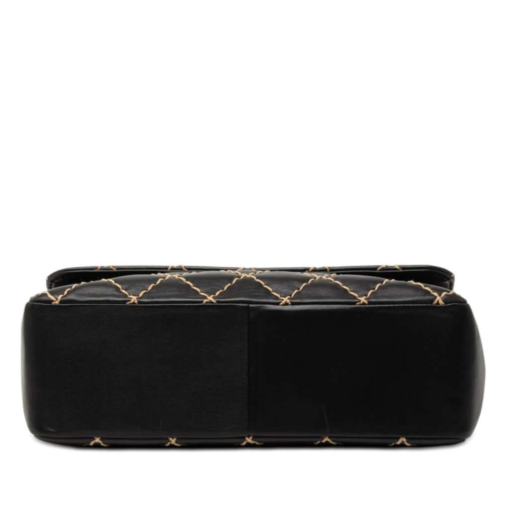 Chanel Jumbo CC Quilted Lambskin Wild Stitch Flap Black Leather Very good - Inside View