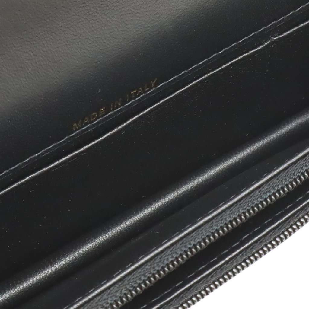 Chanel CC Quilted Lambskin Wooden Beads Top Handle Wallet On Chain Black Leather Very good condition - Inside View