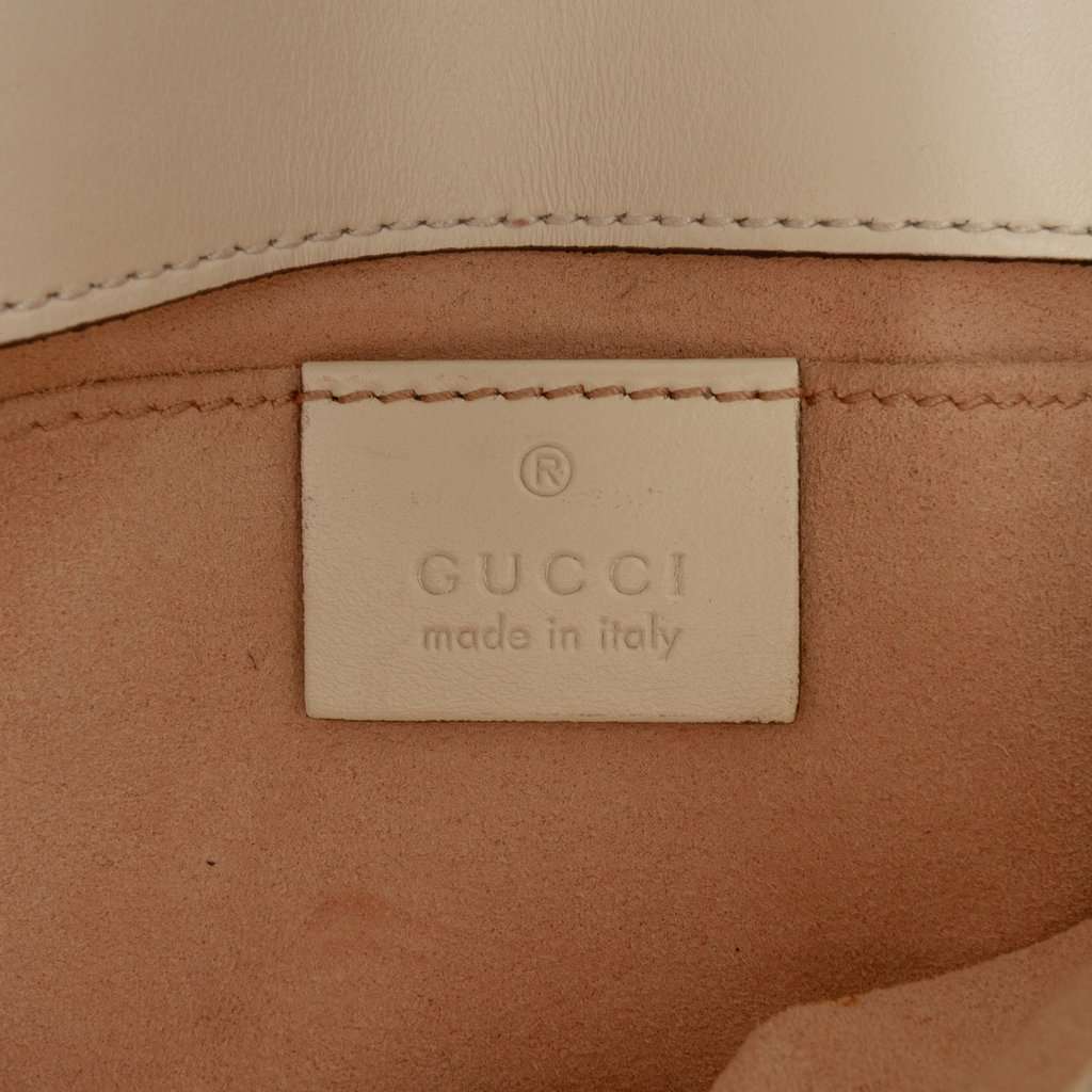 Gucci Small GG Marmont Matelasse Calfskin Shoulder Bag White Leather Very good condition - Box View