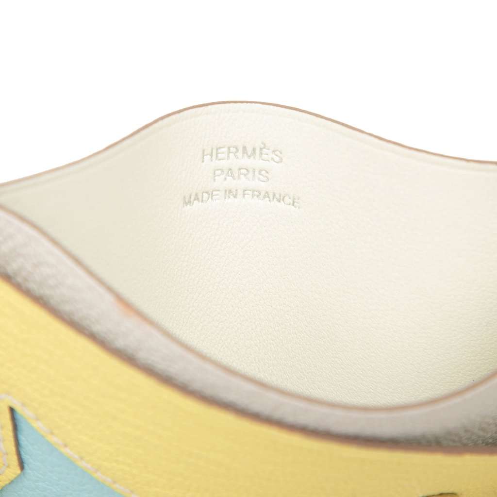 Hermès Chevre Mysore Poisson Card Holder Yellow Leather Very good condition - Box View