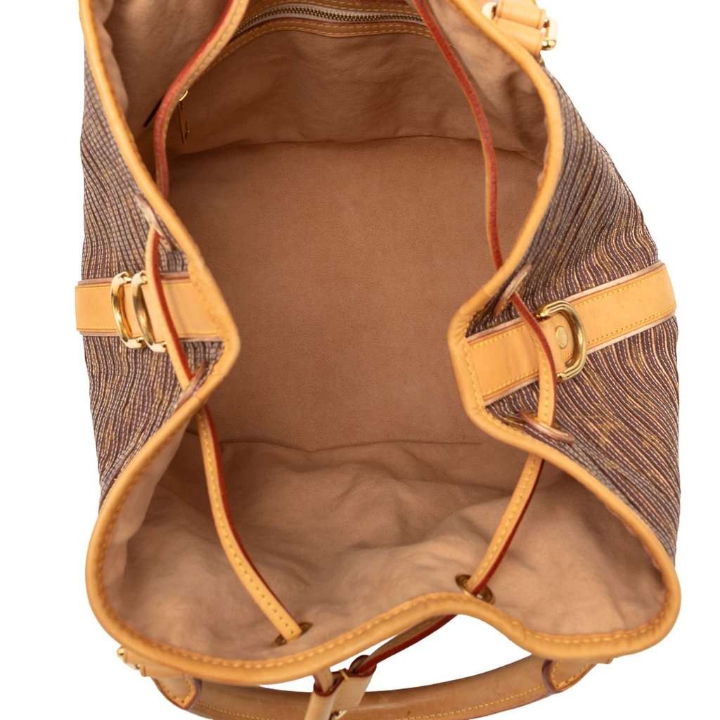 Louis Vuitton Monogram Eden Neo Brown Very good - Model View