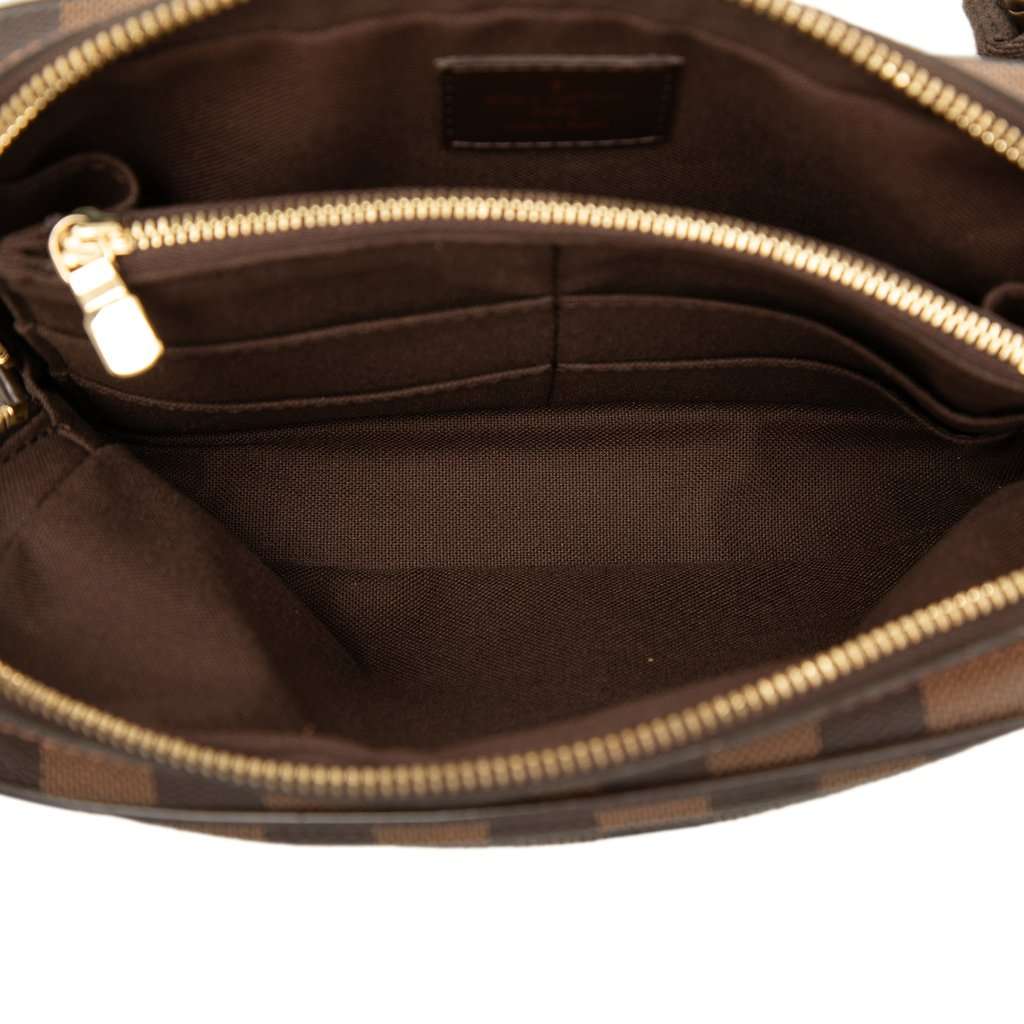 Louis Vuitton Damier Ebene Brooklyn Bum Bag Brown Very good - Model View