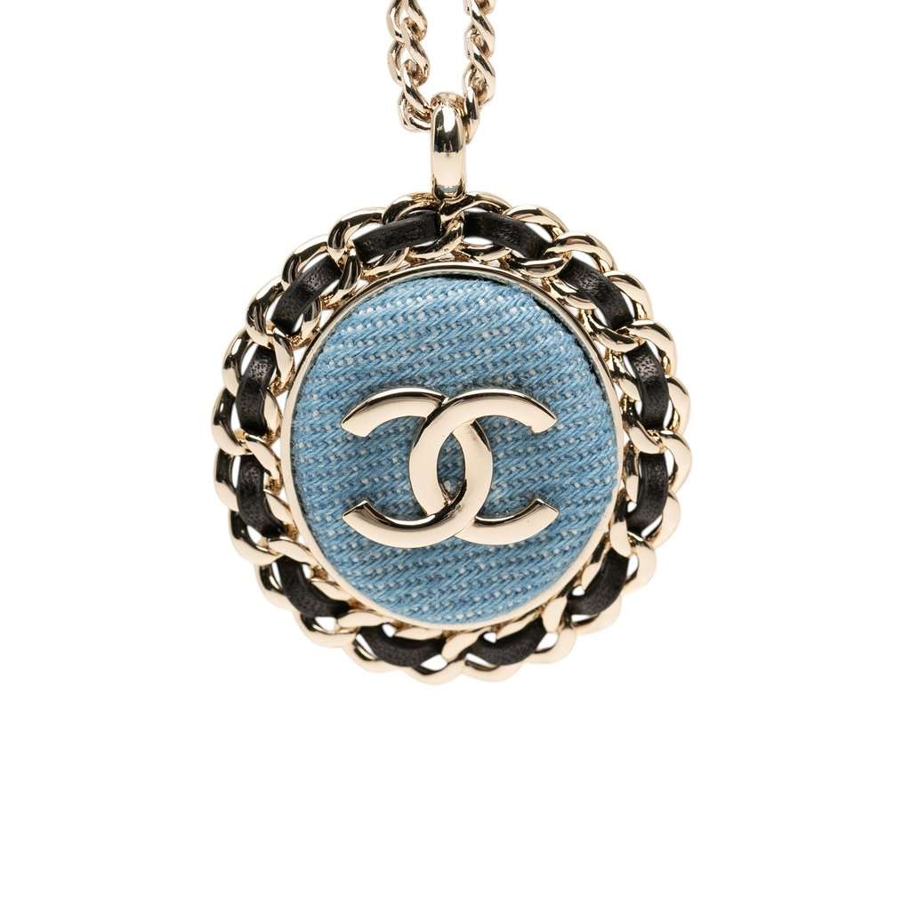 Chanel CC Gold Plated Denim Leather Woven Chain Round Pendant Necklace Gold Metal Very good condition - Back View