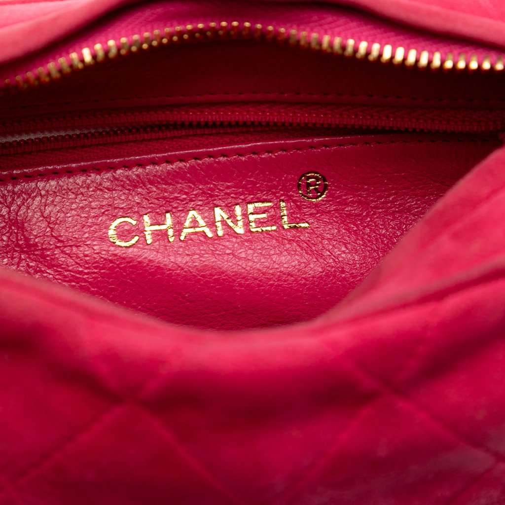 Chanel CC Quilted Suede Camera Bag Red Leather Very good condition - Box View