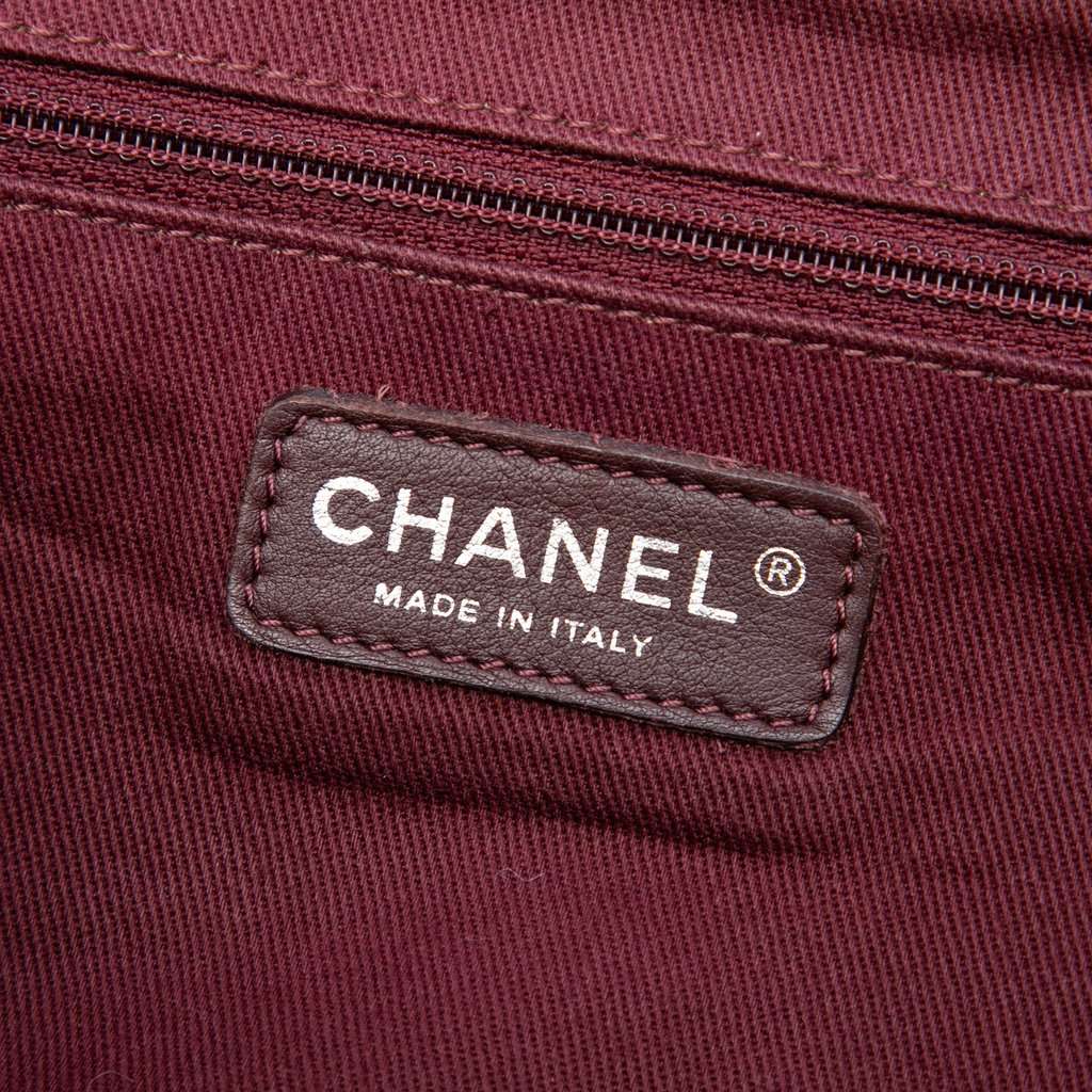 Chanel Large Quilted Calfskin Istanbul Accordion Flap Beige Leather Very good condition - Box View