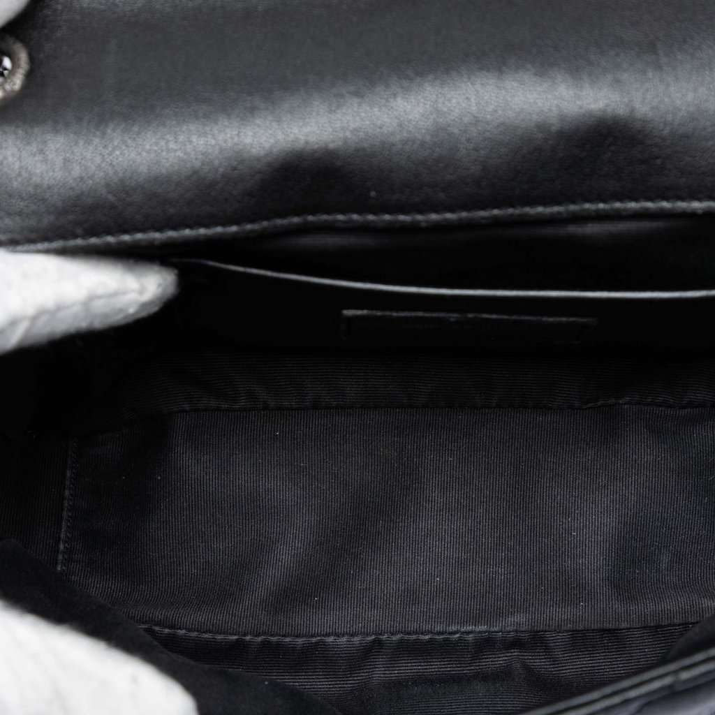 Saint Laurent Medium Sheepskin Triquilt Monogram College Bag Black Leather Very good condition - Model View