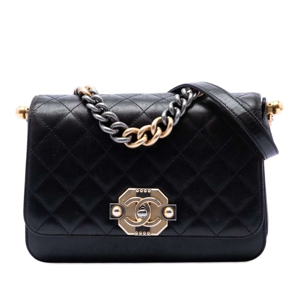 Chanel Paris Cosmopolite Medium Quilted Lambskin Ritz Flap Black Leather Very good - Front View