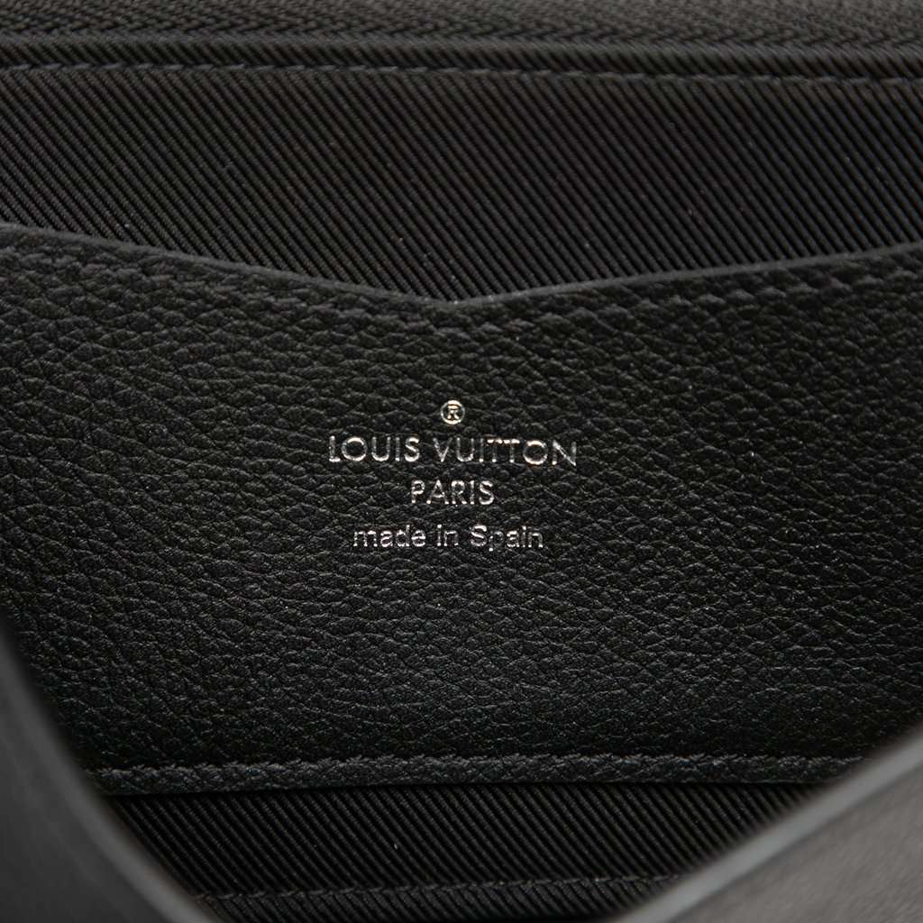 Louis Vuitton Leather Lockme II Long Wallet Black Leather Very good condition - Box View
