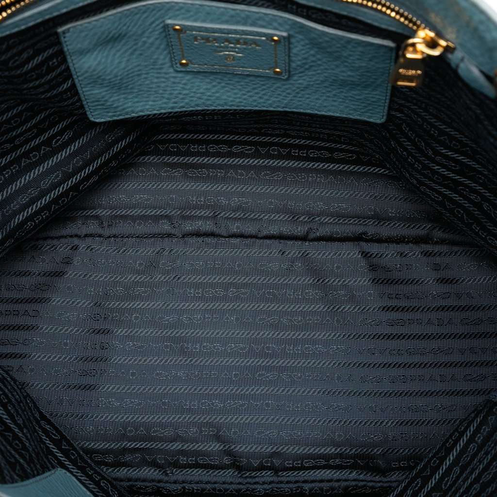 Prada Vitello Daino Open Convertible Tote Blue Leather Very good condition - Model View