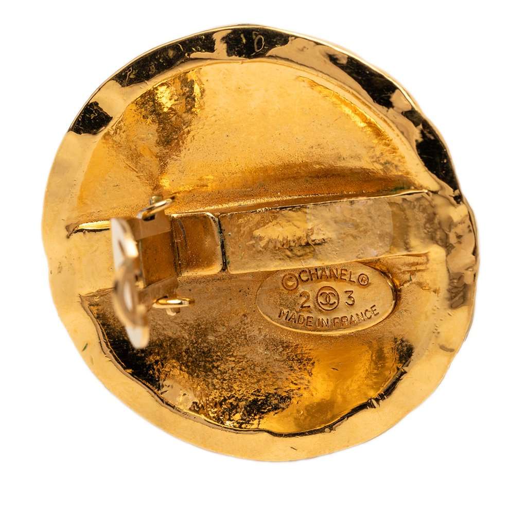 Chanel CC Quilted Gold Plated Round Clip On Earrings Gold Metal Very good - Inside View