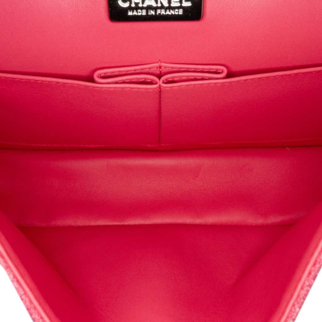 Chanel Medium Classic Tweed Beaded Flower Double Flap Pink Very good - Model View