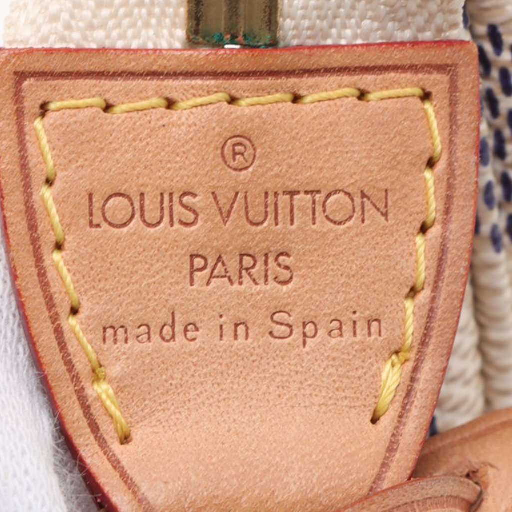 Louis Vuitton Damier Azur Pochette Accessoires White Very good - Model View