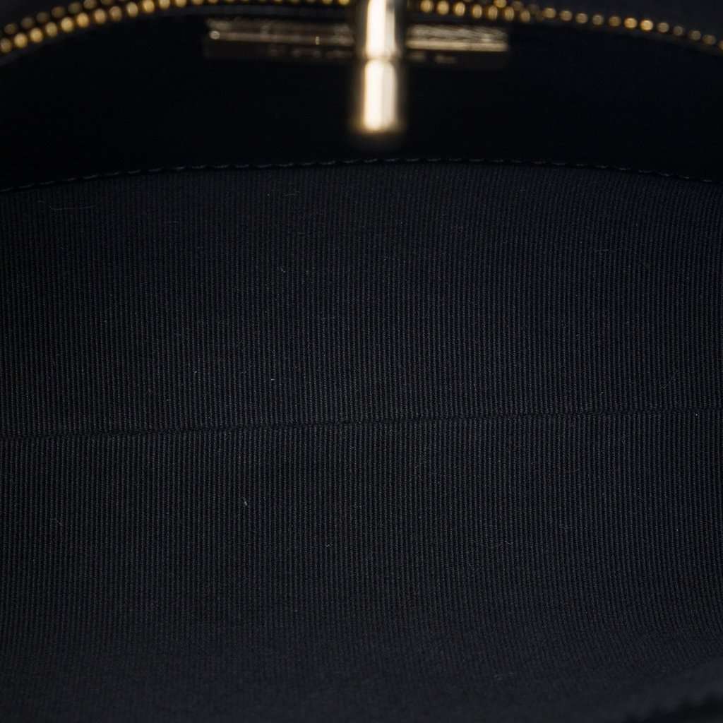 Chanel Mini Bicolor Quilted Lambskin 31 Shopping Bag Brown Leather Very good - Model View