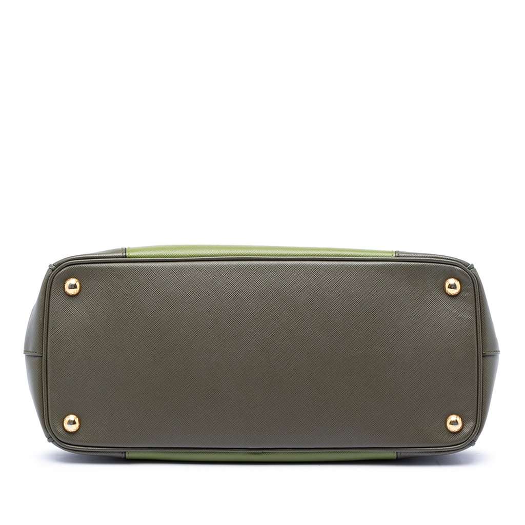 Prada Medium Bicolor Saffiano Lux Galleria Double Zip Satchel Green Leather Very good condition - Inside View