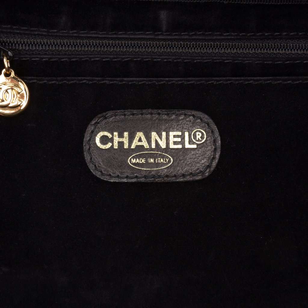 Chanel Medium CC Caviar Vanity Case Black Leather Very good - Box View