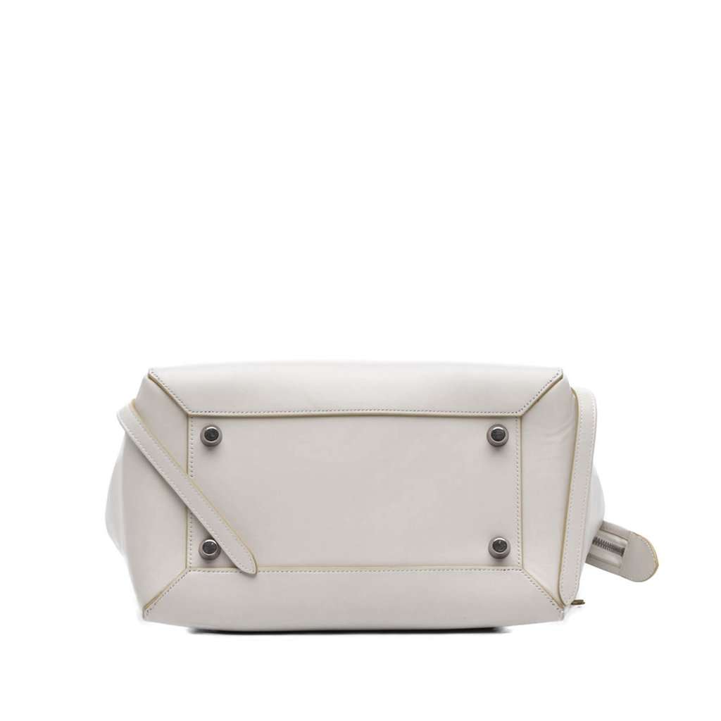 Celine Mini Smooth Calfskin Belt Bag White Leather Good condition - Inside View