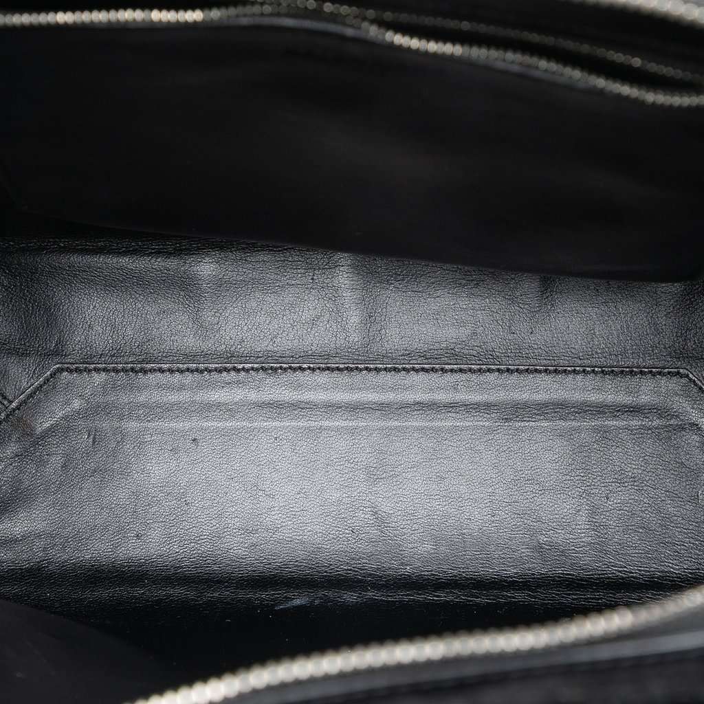 Balenciaga Small Leather Cable Shopper Tote Black Leather Very good condition - Model View