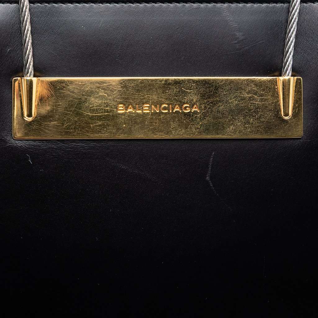 Balenciaga Small Leather Cable Shopper Tote Black Leather Very good condition - Box View