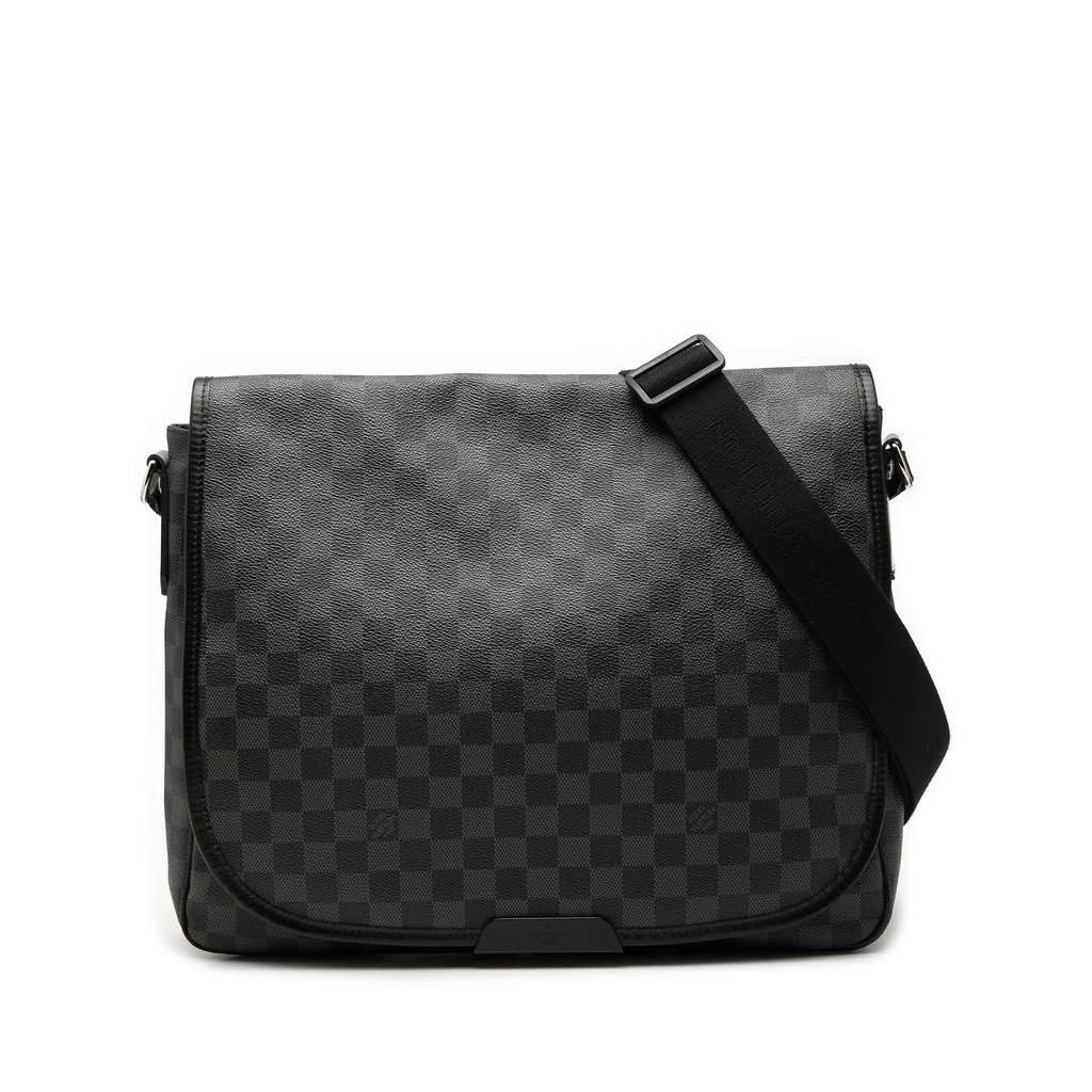 Louis Vuitton Damier Graphite District MM Black Very good - Front View