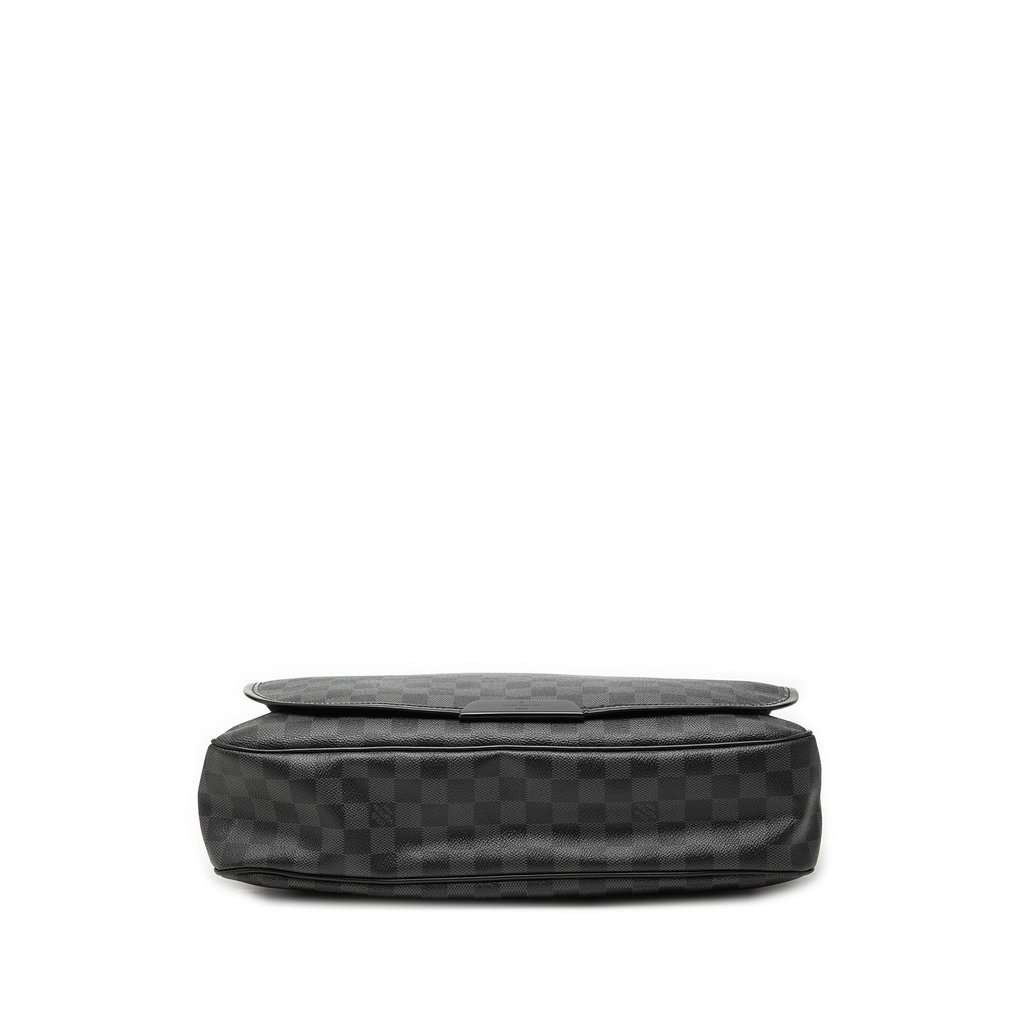 Louis Vuitton Damier Graphite District MM Black Very good - Inside View