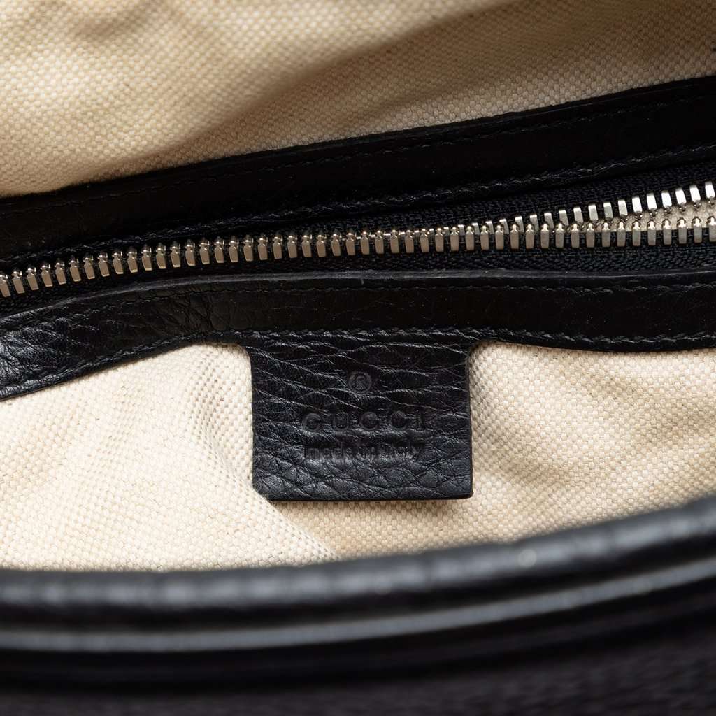 Gucci Medium Pebbled Calfskin Soho Messenger Bag Black Leather Very good - Box View