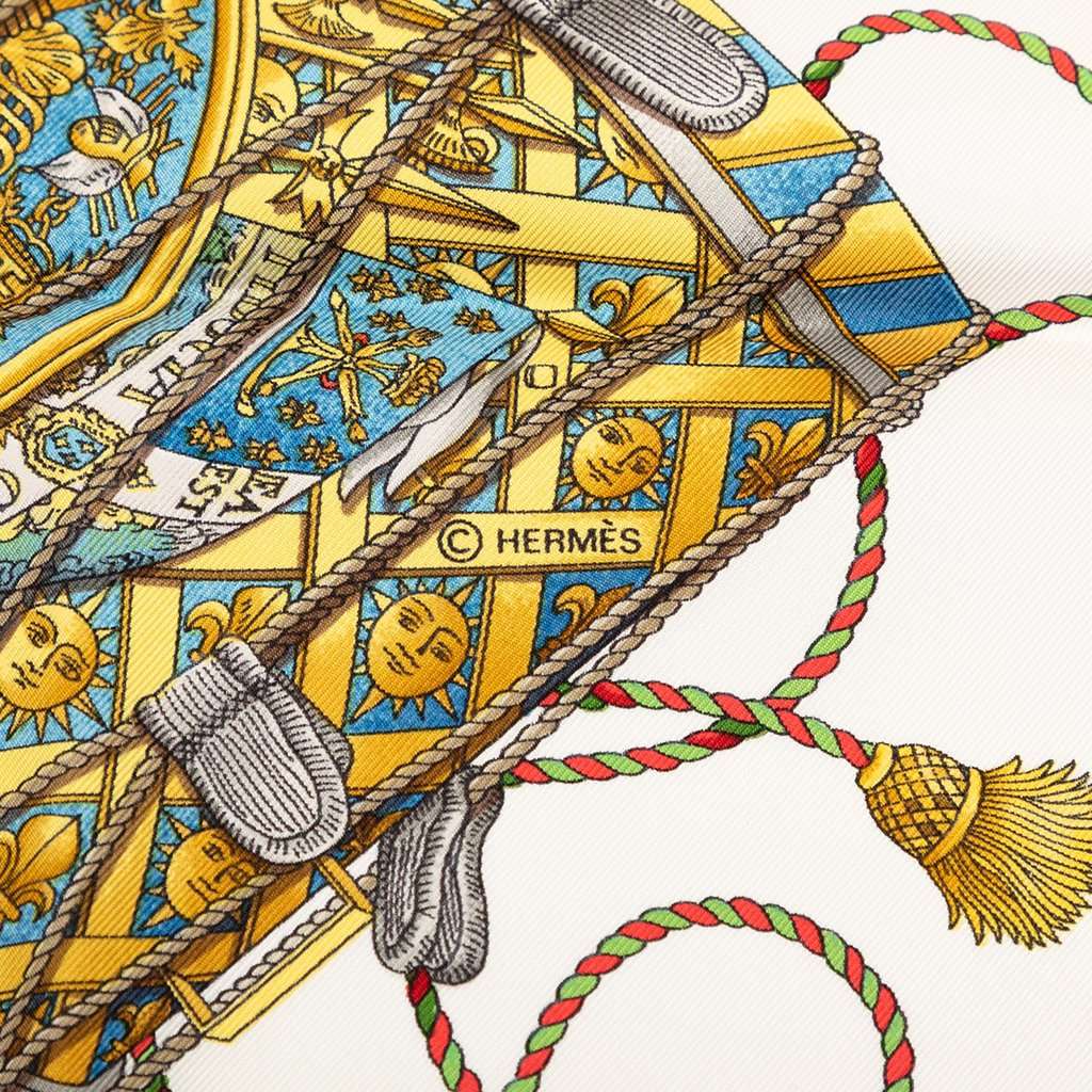 Hermès Les Tambours Silk Scarf 90 White Very good - Box View