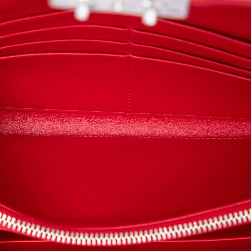 Dior Patent Cannage Miss Dior Wallet on Chain Red Leather Very good condition - Model View