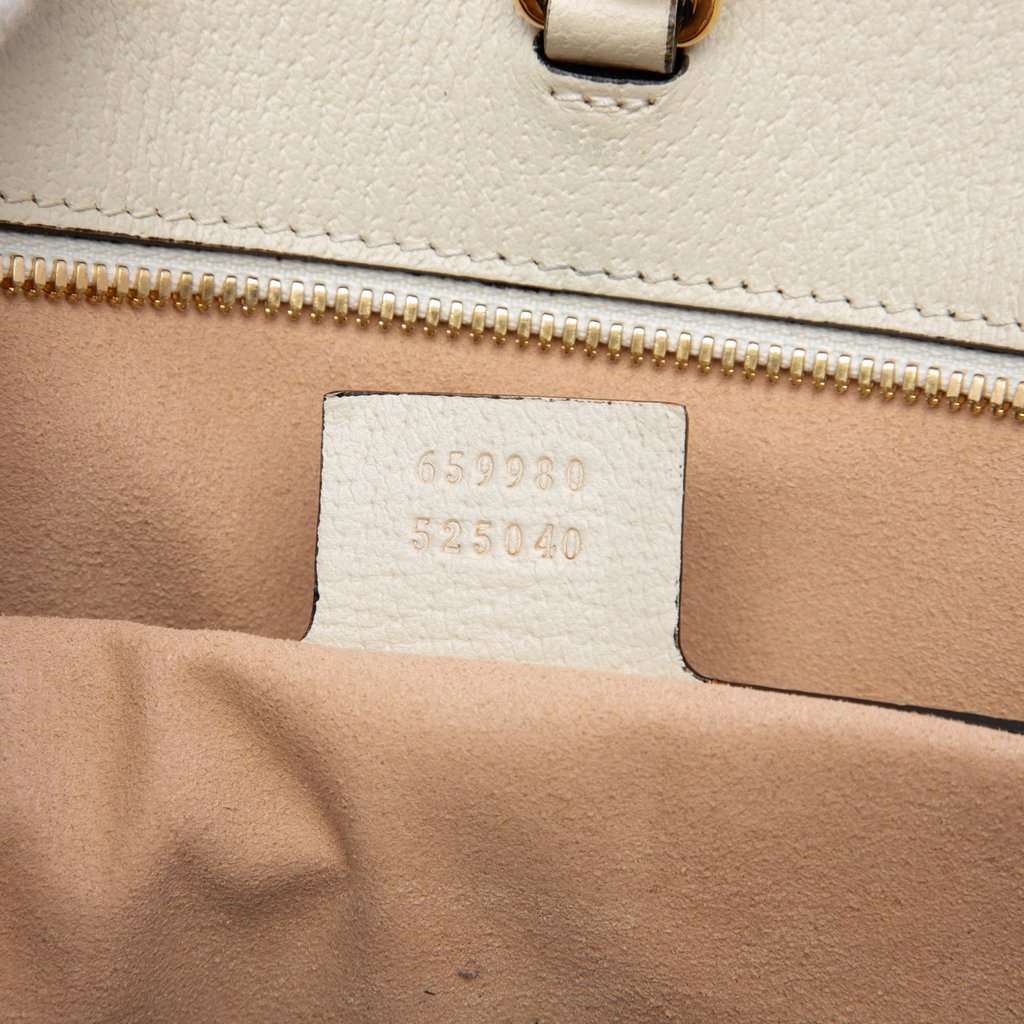 Gucci Large GG Supreme Les Pommes Apple and Heart Interlocking G Tote Beige Very good condition - Box View