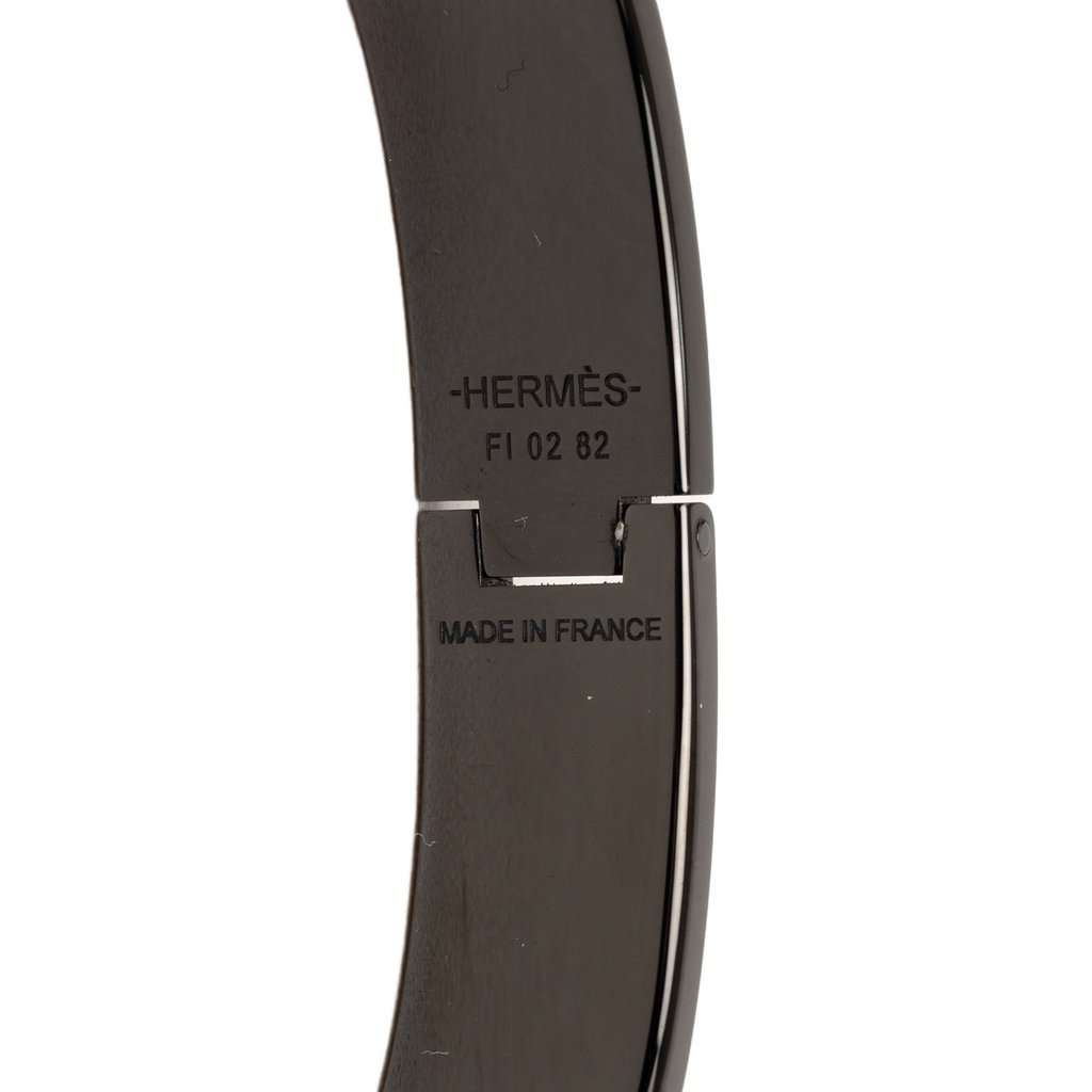 Hermès Narrow Enamel So Black Clic HH Bracelet Black Very good - Model View