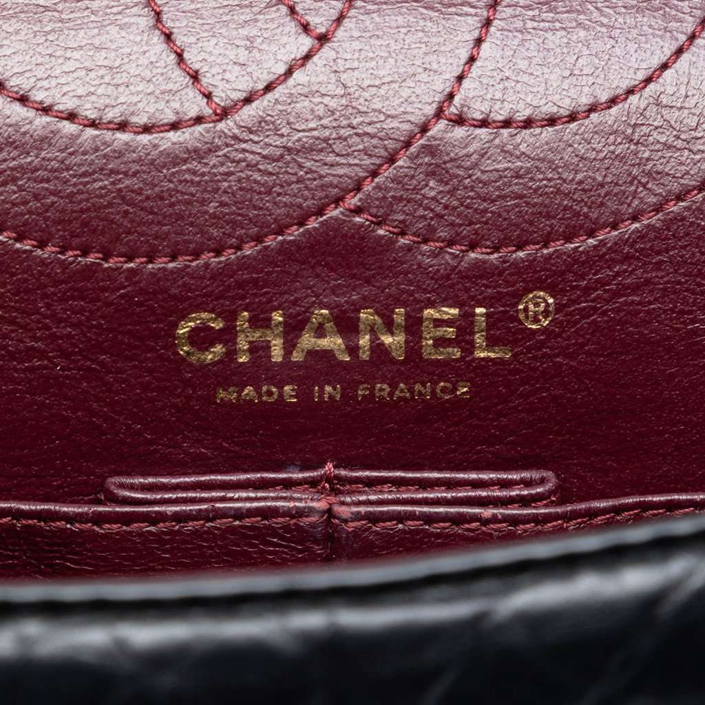 Chanel Quilted Aged Calfskin Reissue 2.55 Double Flap 226 Black Leather Very good condition - Box View