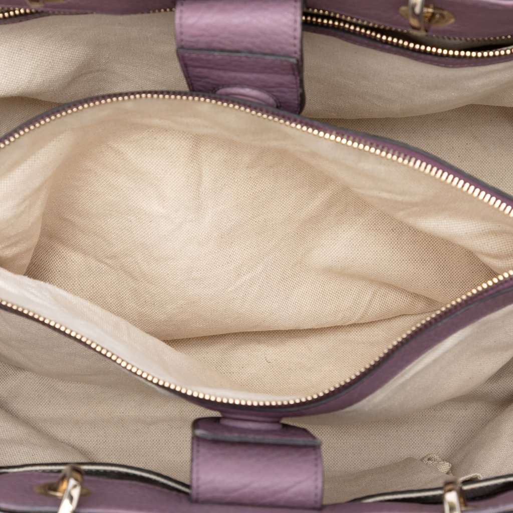 Gucci Large Calfskin Bamboo Shopper Satchel Purple Leather Very good condition - Model View