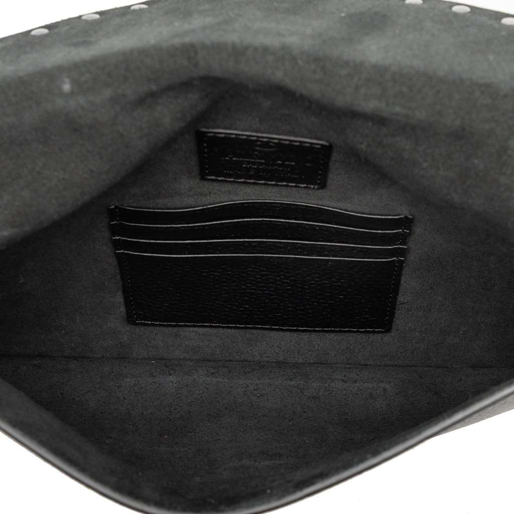 Valentino Grained Calfskin Rockstud Envelope Clutch Black Leather Good condition - Model View