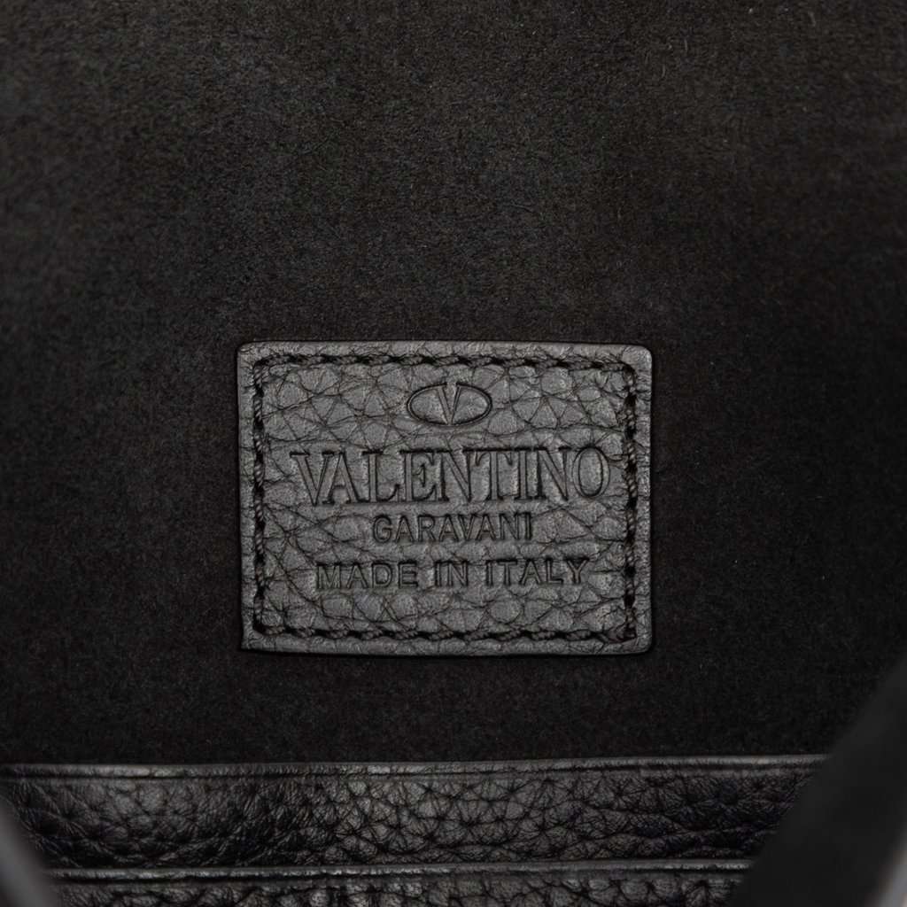 Valentino Grained Calfskin Rockstud Envelope Clutch Black Leather Good condition - Box View