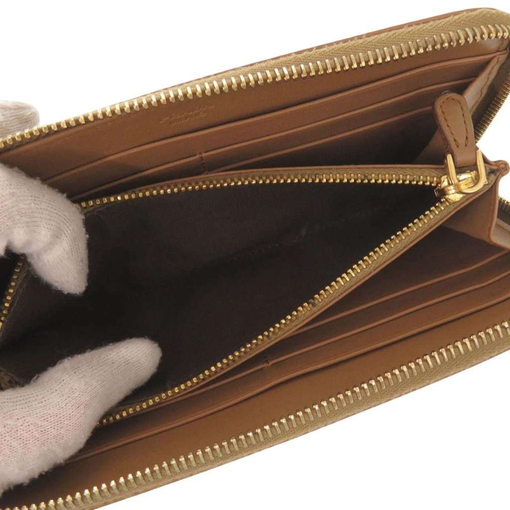 Prada Leather Zip Around Wallet Brown Leather Very good condition - Box View