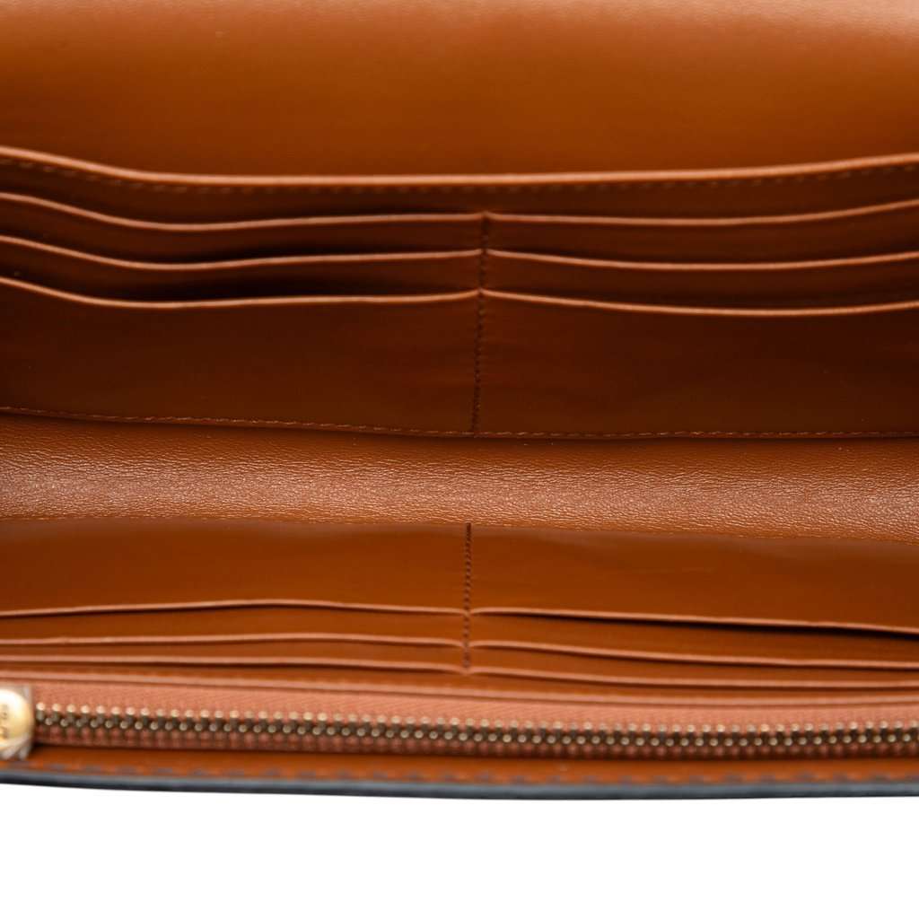 Dior Calfskin JAdior Wallet On Chain Brown Leather Very good - Model View