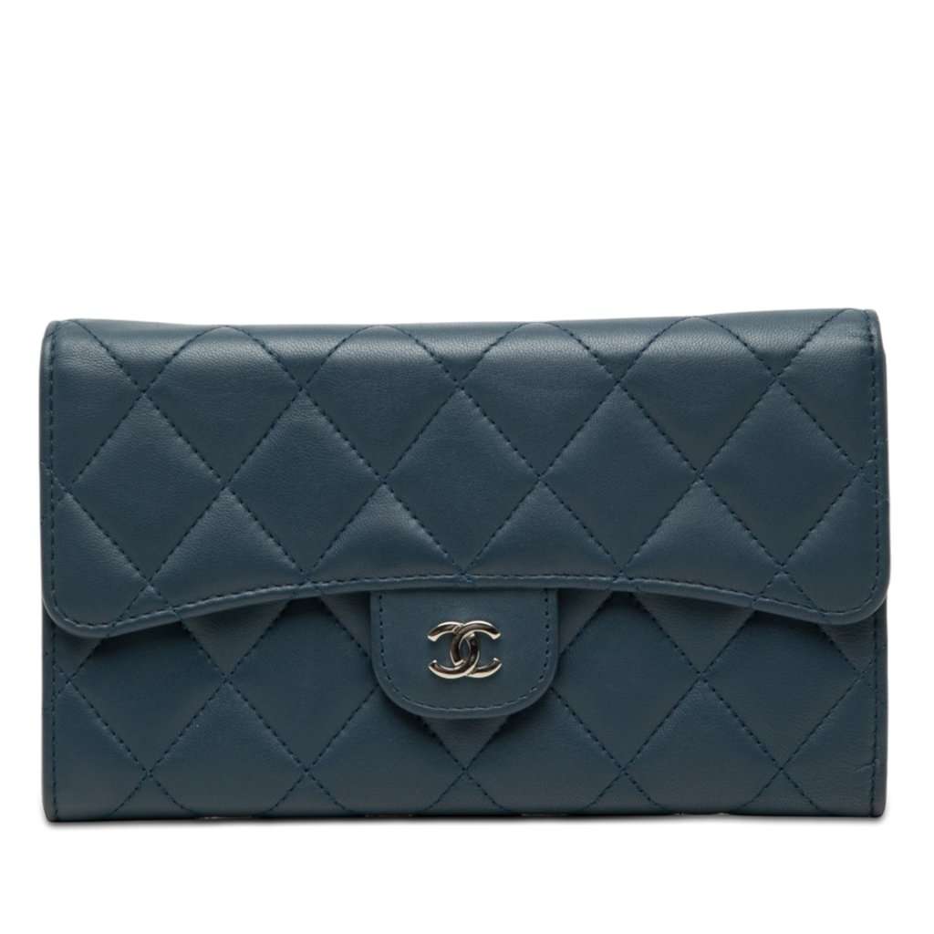 Chanel CC Quilted Lambskin Classic Flap Wallet Blue Leather Very good - Front View
