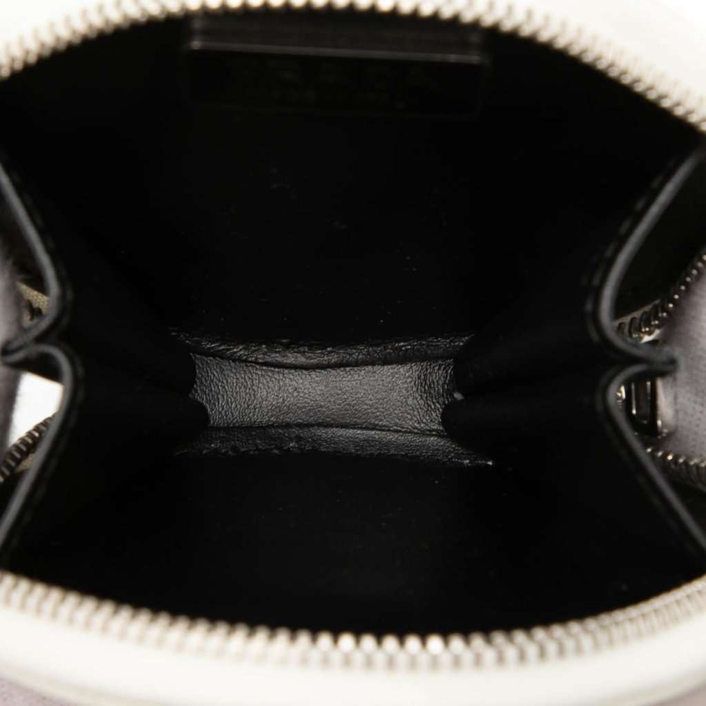 Prada Spazzolato Round Coin Pouch Bag Charm White Leather Very good condition - Model View