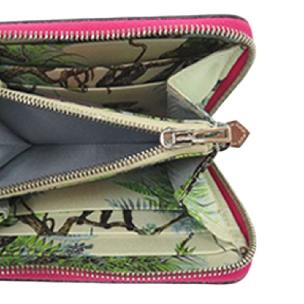 Hermès Epsom Silk in Compact Wallet Pink Leather Very good - Model View