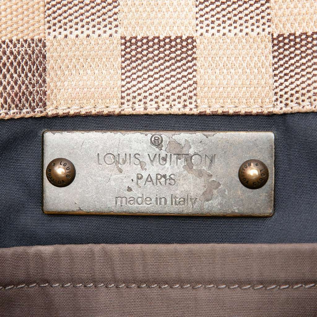 Louis Vuitton Damier Lune Trotteur Messenger Bag Beige Very good condition - Box View