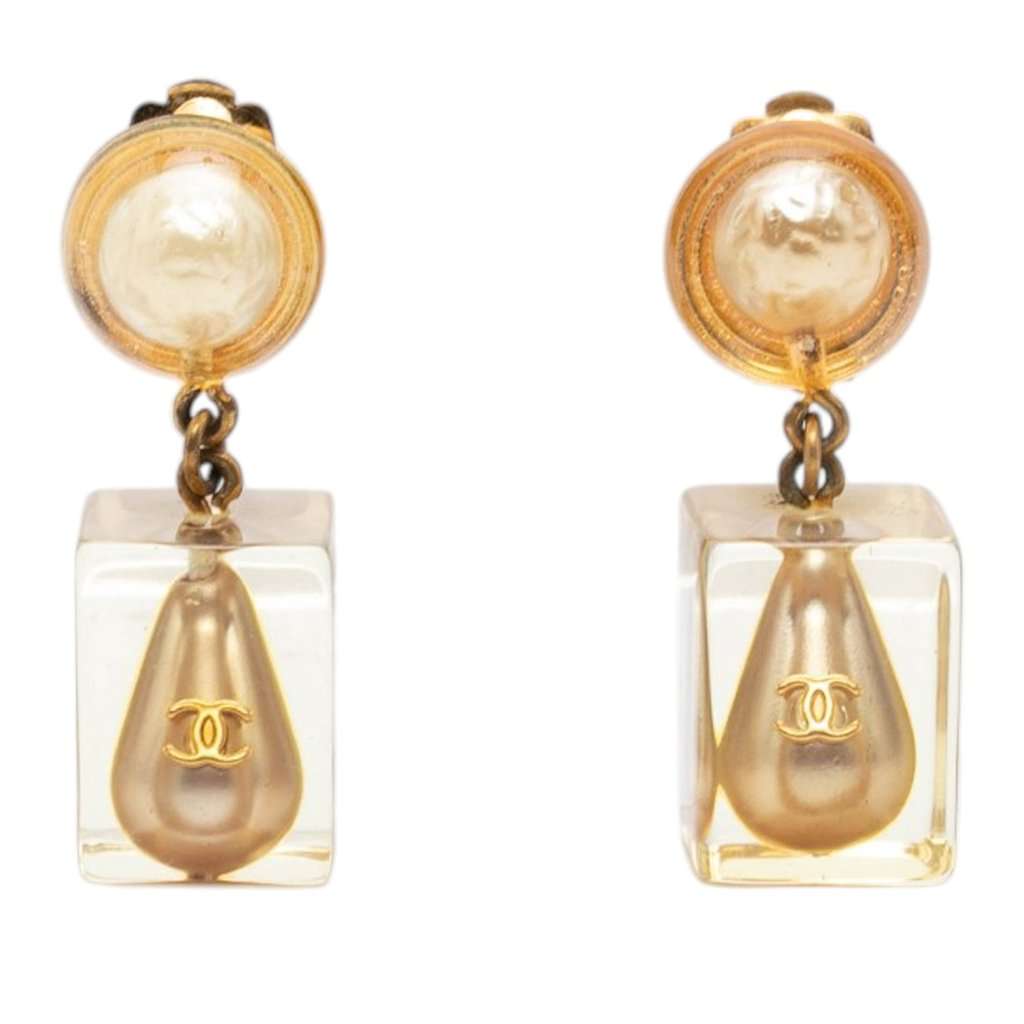 Chanel CC Gold Plated Resin Faux Pearl Cube Drop Clip On Earrings Gold Metal Very good condition - Front View